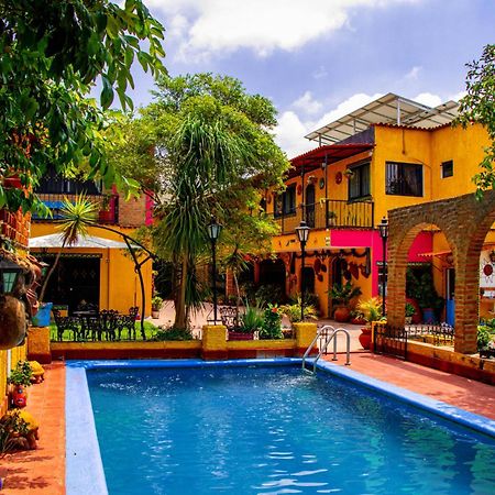 Posada Margaritas Tlaquepaque Exterior foto