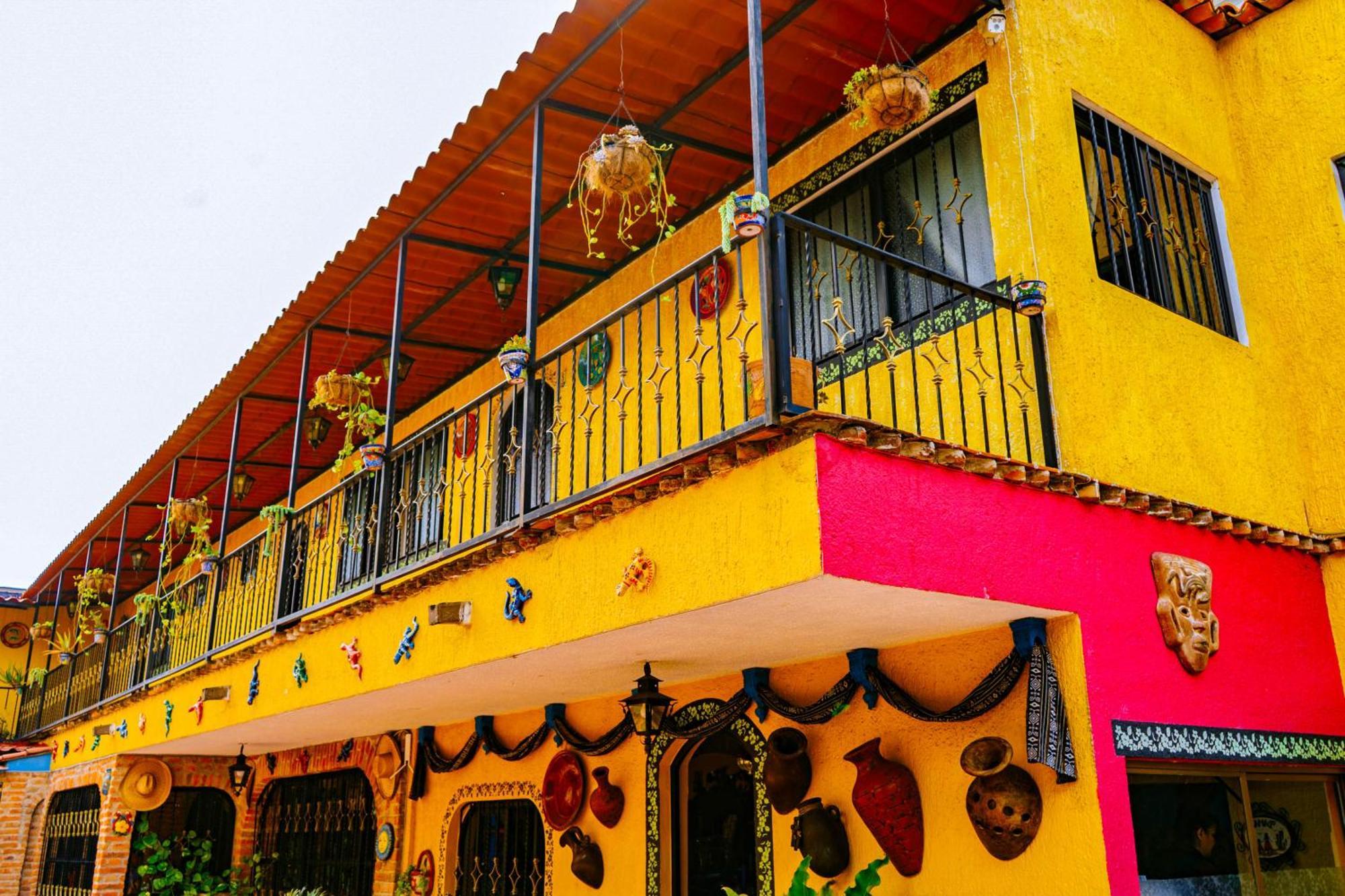 Posada Las Margaritas Guadalajara Exterior foto